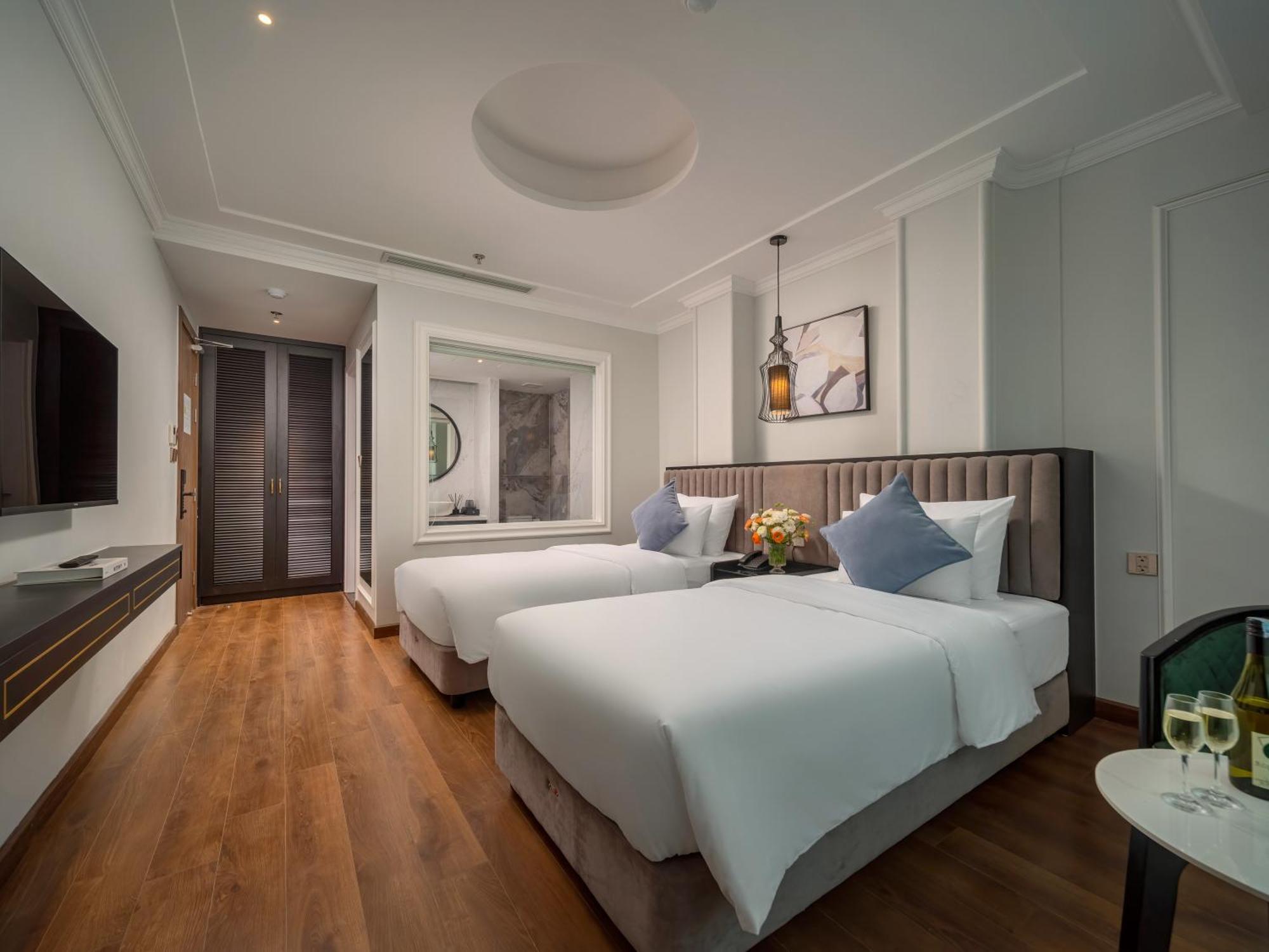 22land Cloud 4* Hanoi